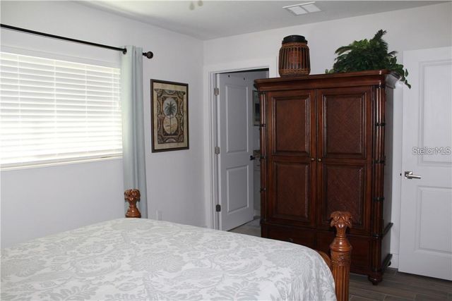 6030 CARLTON AVENUE, Sarasota, FL 34231