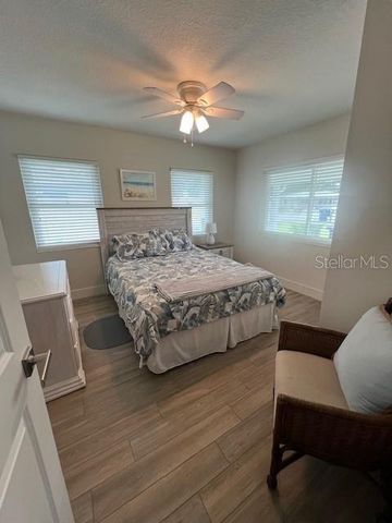 6030 CARLTON AVENUE, Sarasota, FL 34231