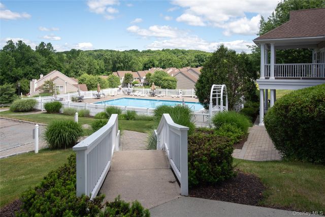 114 Sparrow Ridge Road 22C, Carmel, NY 10512