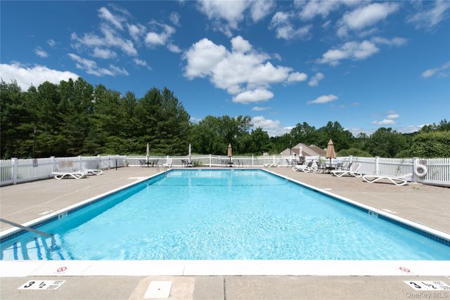 114 Sparrow Ridge Road 22C, Carmel, NY 10512