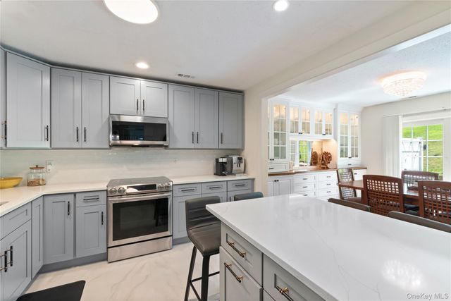 114 Sparrow Ridge Road 22C, Carmel, NY 10512