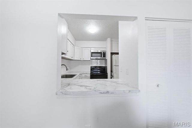 1190 Calley Drive A, St Louis, MO 63125