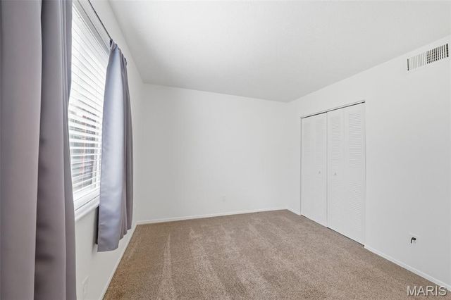 1190 Calley Drive A, St Louis, MO 63125