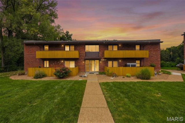 1190 Calley Drive A, St Louis, MO 63125