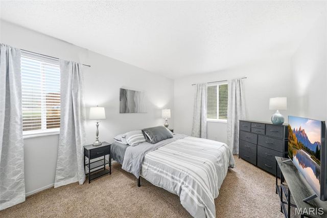 1190 Calley Drive A, St Louis, MO 63125