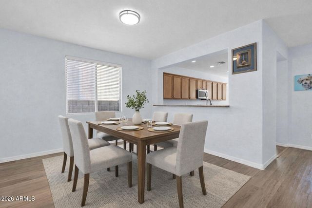 32986 N PEBBLE CREEK Drive, San Tan Valley, AZ 85143