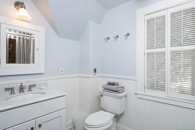 18 Vine Street, Bronxville, NY 10708