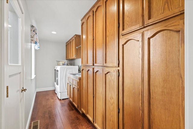 16731 Alioto Dr, Grass Valley, CA 95949