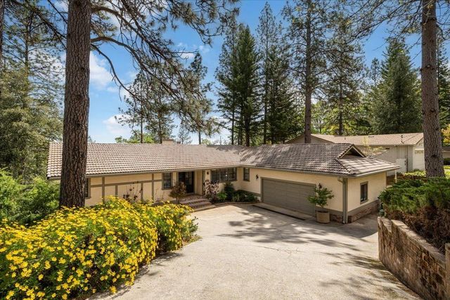 16731 Alioto Dr, Grass Valley, CA 95949