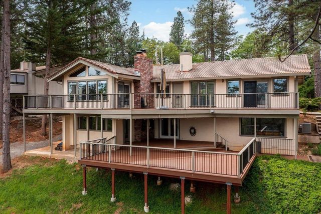 16731 Alioto Dr, Grass Valley, CA 95949