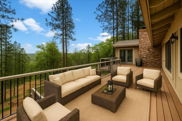 16731 Alioto Dr, Grass Valley, CA 95949