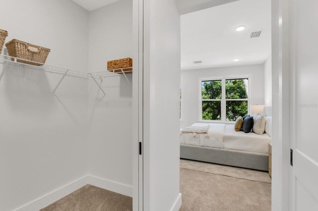 50 64TH STREET S, St Petersburg, FL 33707