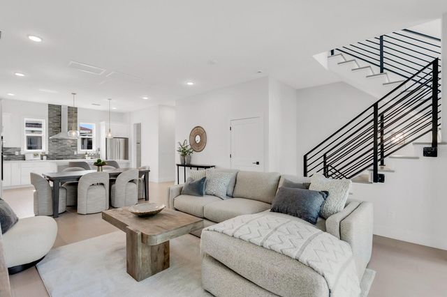 50 64TH STREET S, St Petersburg, FL 33707