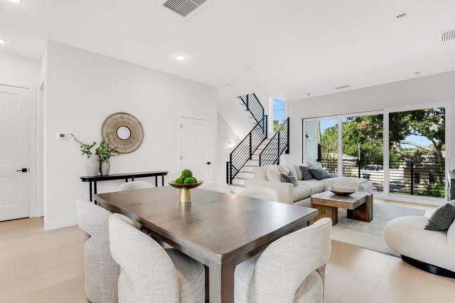 50 64TH STREET S, St Petersburg, FL 33707