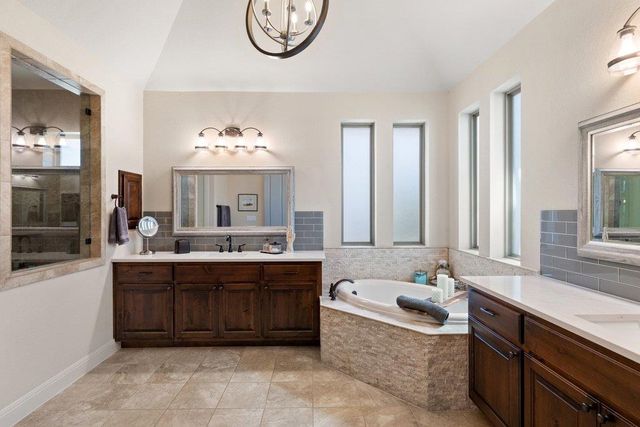 9621 Rocky Creek BLVD, Austin, TX 78738
