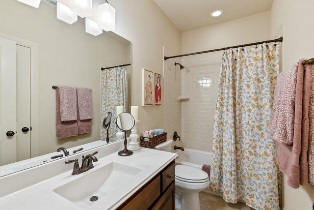 9621 Rocky Creek BLVD, Austin, TX 78738