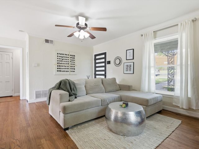 3137 Bigham Boulevard, Fort Worth, TX 76116