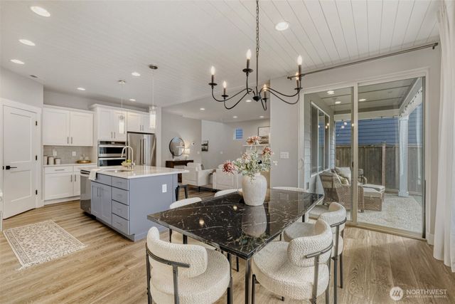 4022 215 Pl SE, Bothell, WA 98021