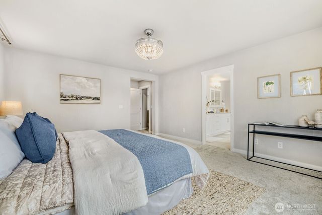 4022 215 Pl SE, Bothell, WA 98021