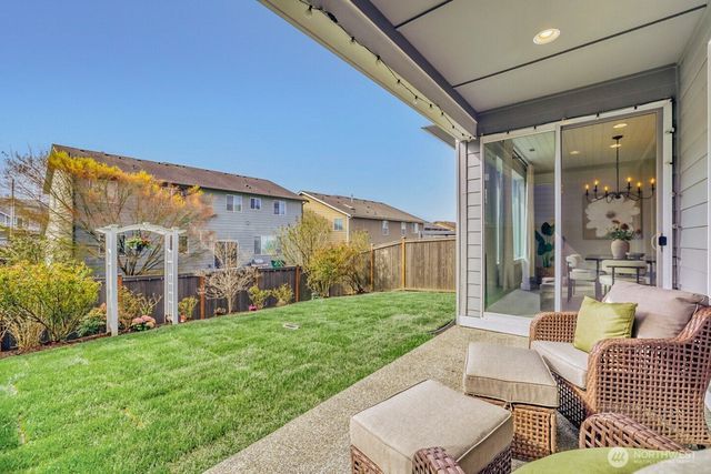 4022 215 Pl SE, Bothell, WA 98021