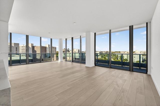 9201 E Bay Harbor Dr UPH02, Bay Harbor Islands, FL 33154