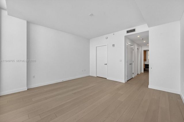 9201 E Bay Harbor Dr UPH02, Bay Harbor Islands, FL 33154