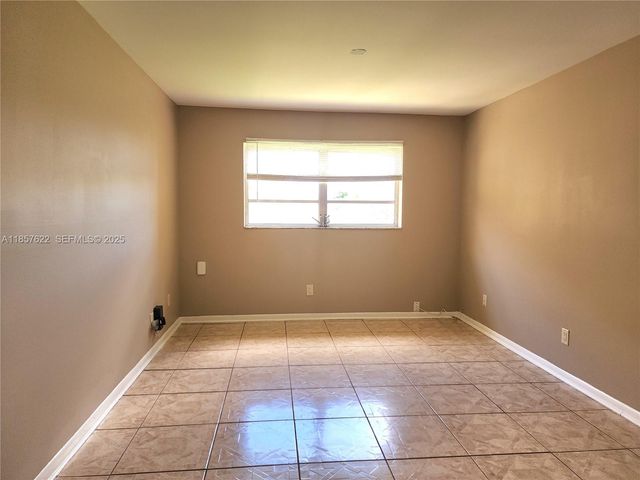6020 NW 64th Avenue 307, Tamarac, FL 33319