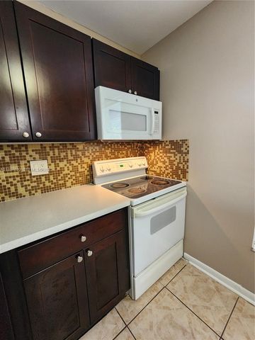6020 NW 64th Avenue 307, Tamarac, FL 33319