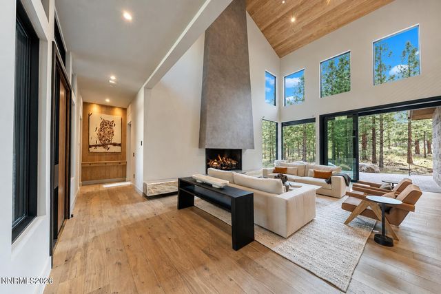 64 Boulders Bend, Carson City, NV 89705