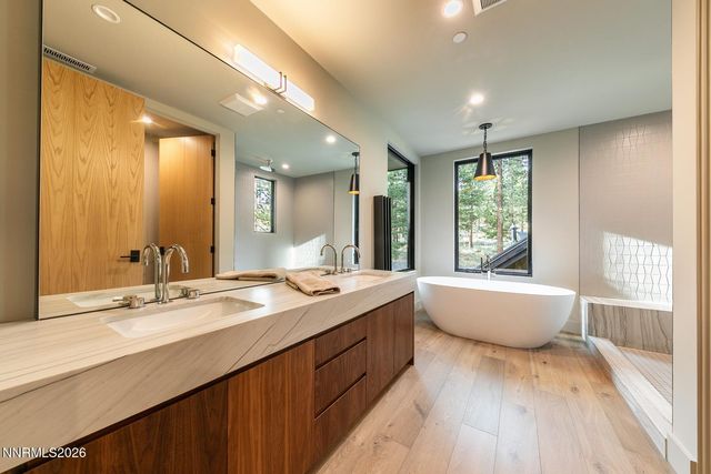 64 Boulders Bend, Carson City, NV 89705