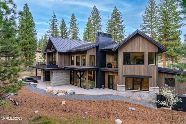 64 Boulders Bend, Carson City, NV 89705