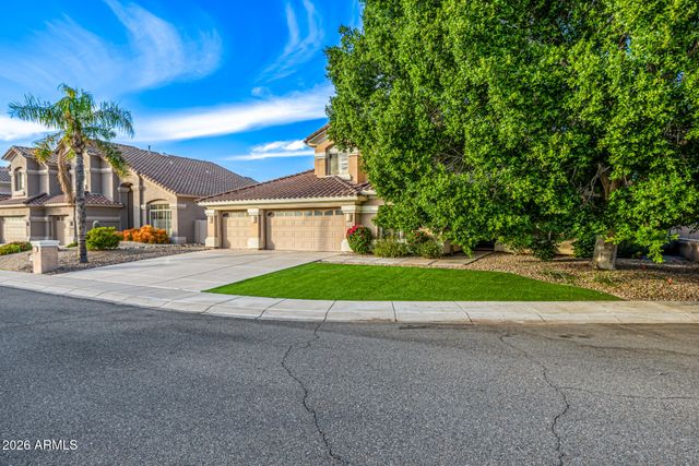 5544 E HELENA Drive, Scottsdale, AZ 85254