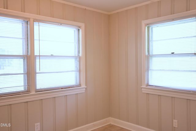1011 S 1st Street, Smithfield, NC 27577