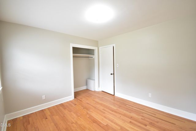 1011 S 1st Street, Smithfield, NC 27577
