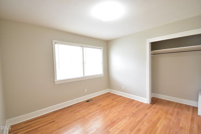1011 S 1st Street, Smithfield, NC 27577
