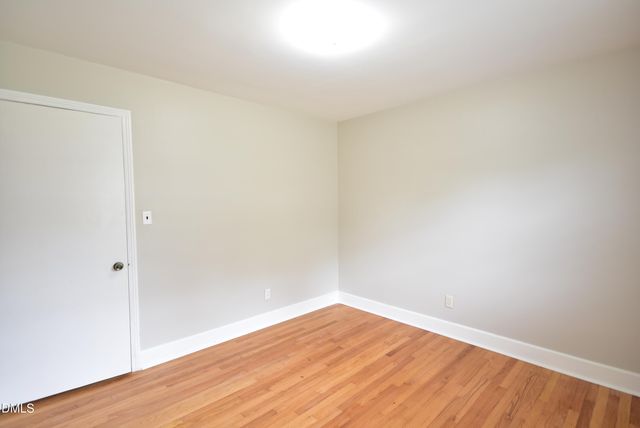 1011 S 1st Street, Smithfield, NC 27577