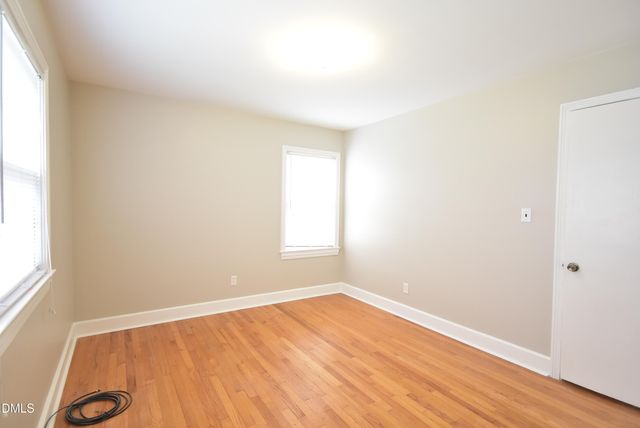 1011 S 1st Street, Smithfield, NC 27577