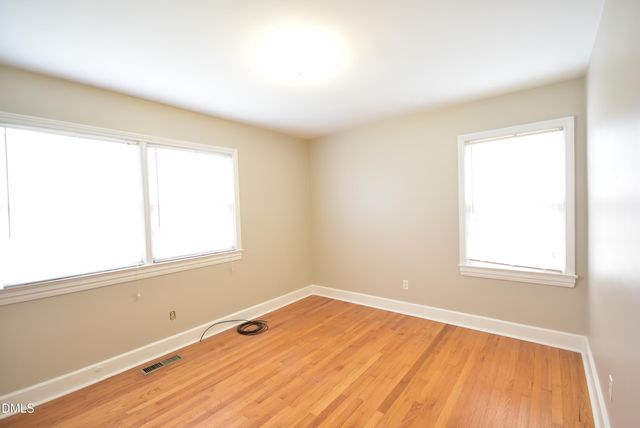 1011 S 1st Street, Smithfield, NC 27577