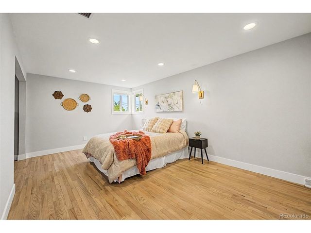 6026 Parfet St, Arvada, CO 80004