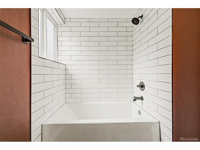 6026 Parfet St, Arvada, CO 80004