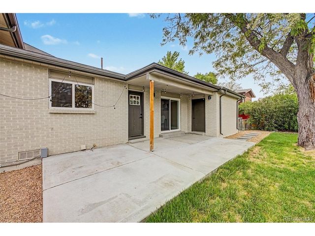 6026 Parfet St, Arvada, CO 80004