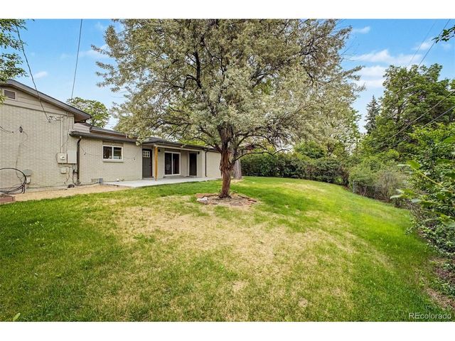 6026 Parfet St, Arvada, CO 80004