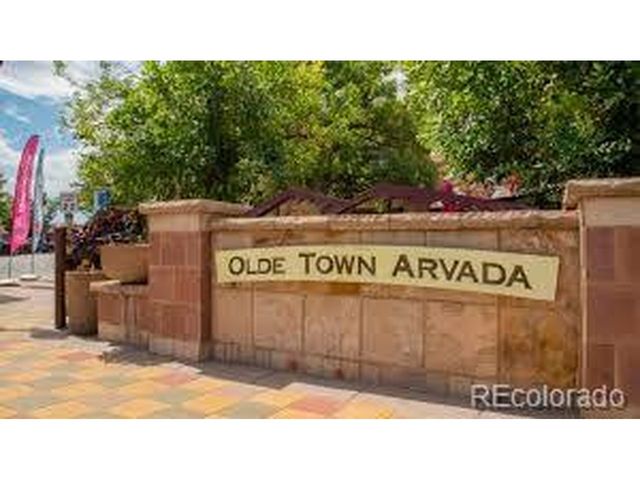 6026 Parfet St, Arvada, CO 80004
