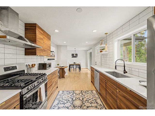 6026 Parfet St, Arvada, CO 80004