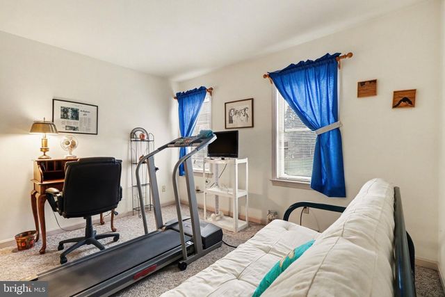 1014 SHADOWSTONE DR, Lancaster, PA 17603