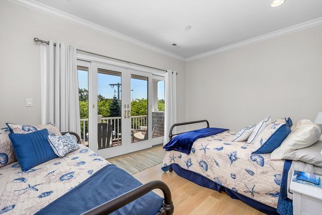 780 Craigville Beach Road D2, Barnstable, MA 02632