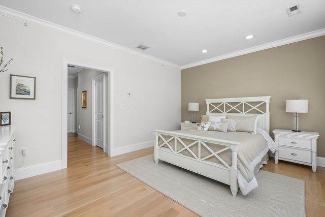 780 Craigville Beach Road D2, Barnstable, MA 02632