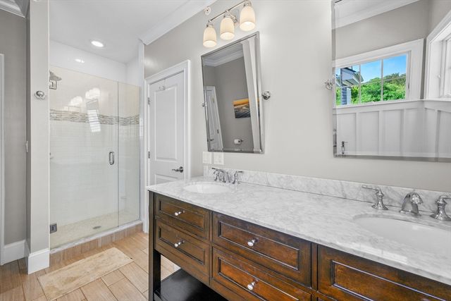 780 Craigville Beach Road D2, Barnstable, MA 02632