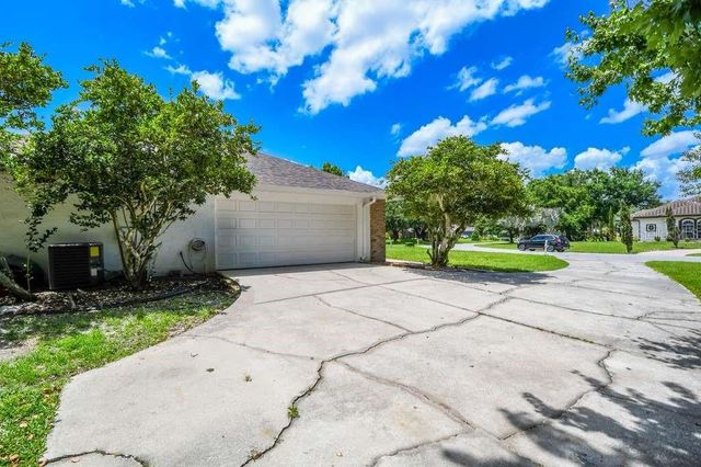 2396 NIGHTINGALE LANE, Kissimmee, FL 34746