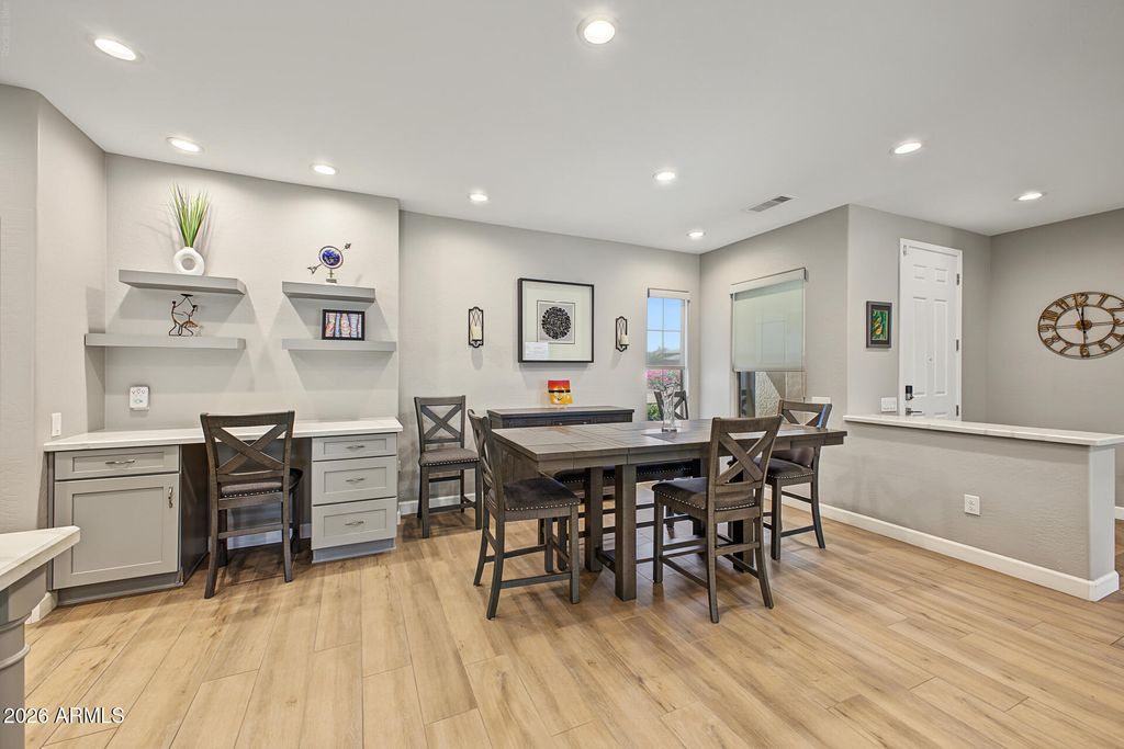 15134 W ROUNDERS Drive, Surprise, AZ 85374 — photo 4